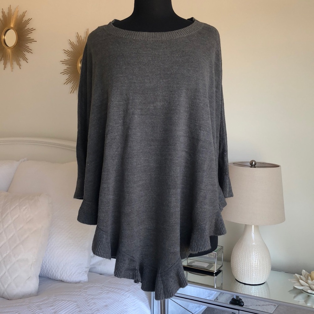 Karen Scott ruffled poncho - Picture 2 of 6
